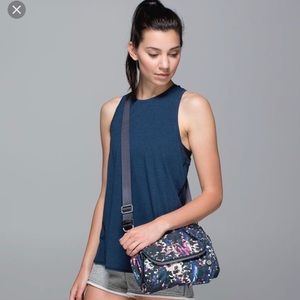 Lululemon Party Om Bag in Flora Pattern